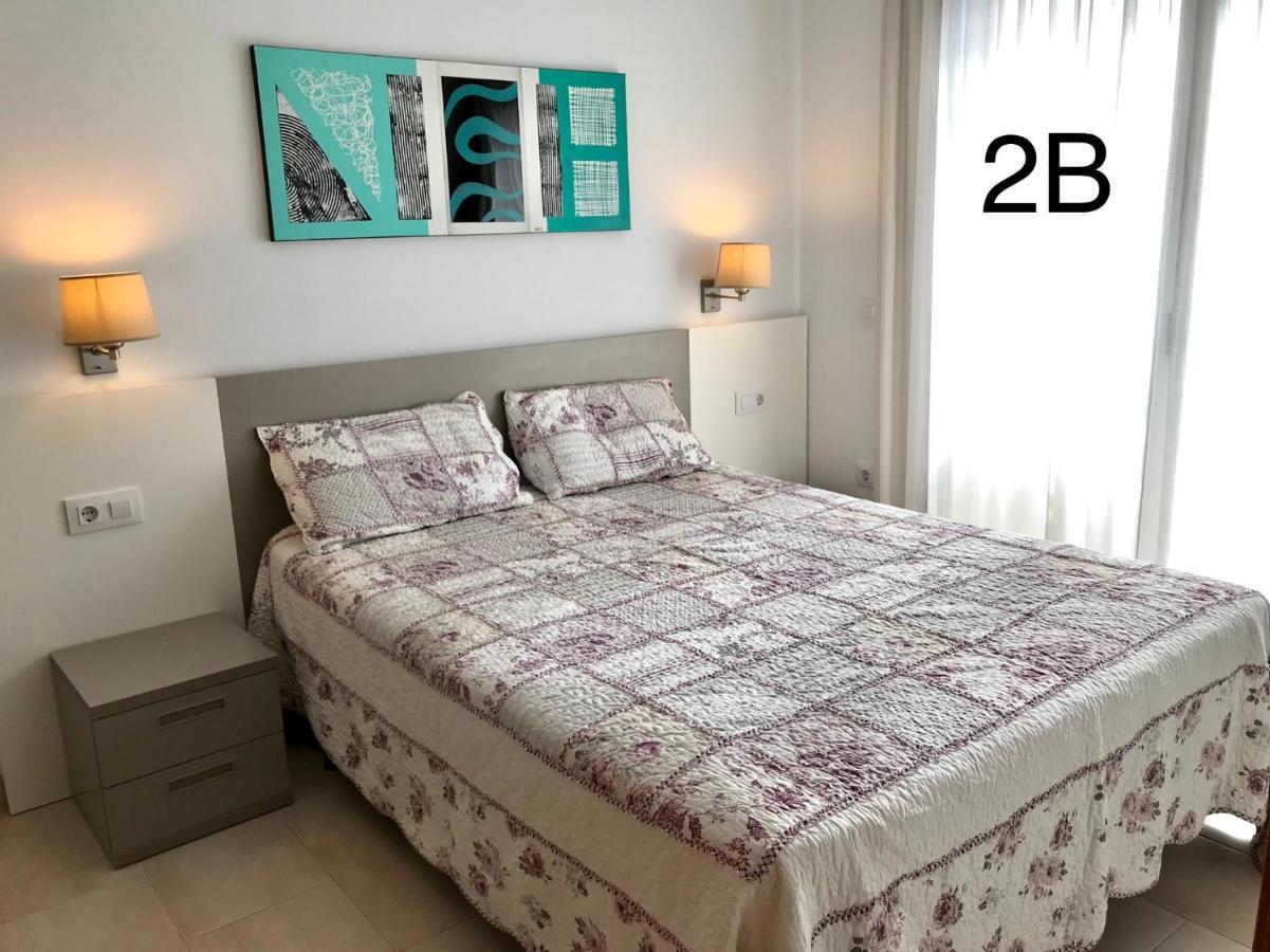 Edifici Violetta Apartment Empuriabrava Exterior photo