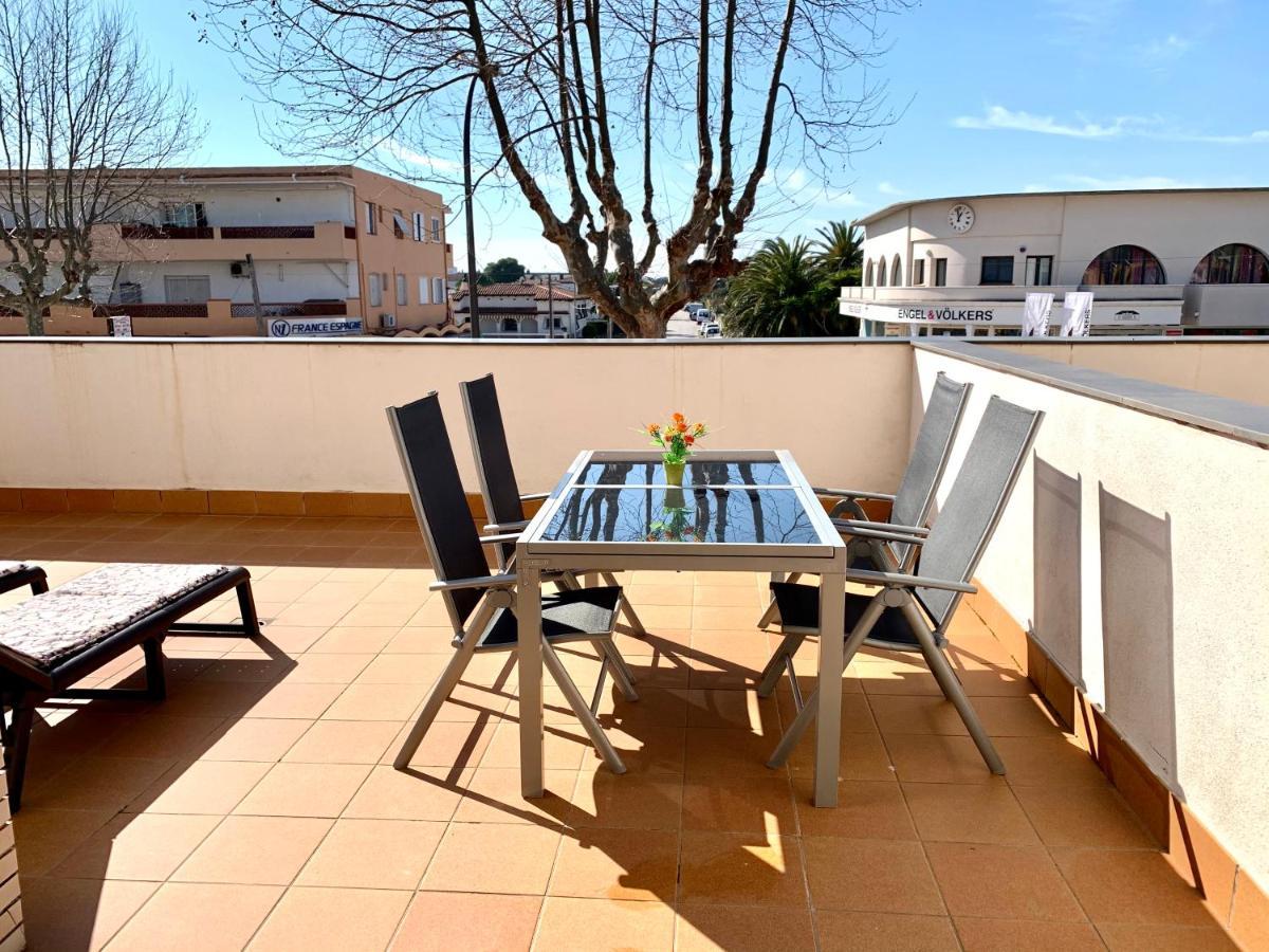 Edifici Violetta Apartment Empuriabrava Exterior photo