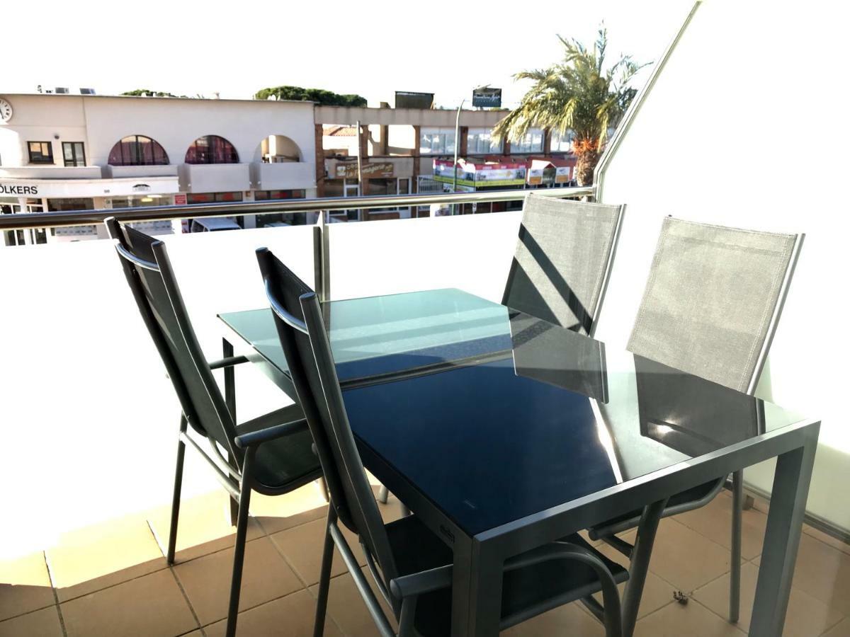 Edifici Violetta Apartment Empuriabrava Exterior photo